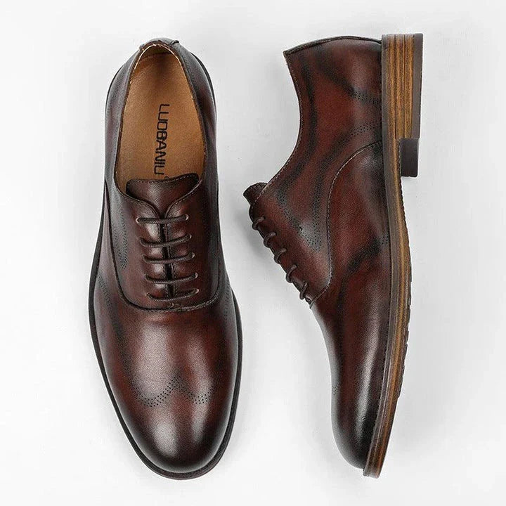 Premium men's business shoes with a refined retro design, crafted from durable cowhide leather with slip-resistant soles