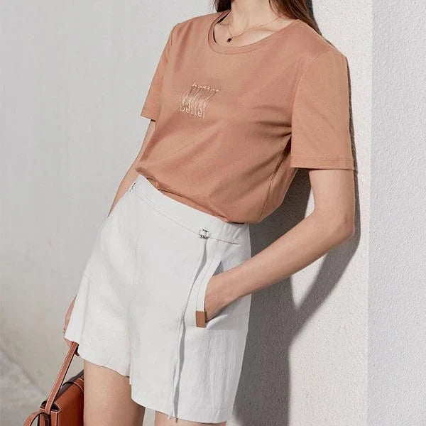 Elegant cotton-linen casual shorts in a versatile apricot shade, perfect for Kiwi women's summer wardrobes