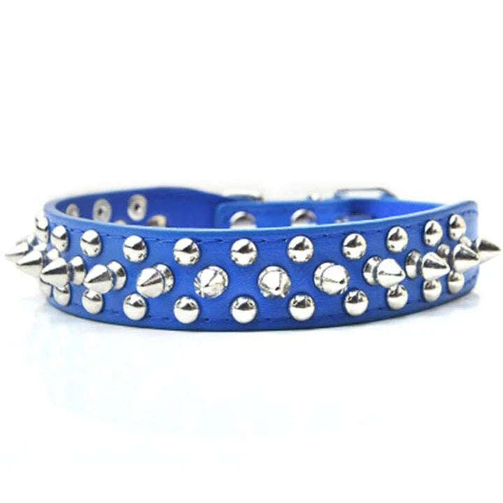 Stylish PU leather pet collar in various sizes, perfect for Kiwi pups and cats of all breeds