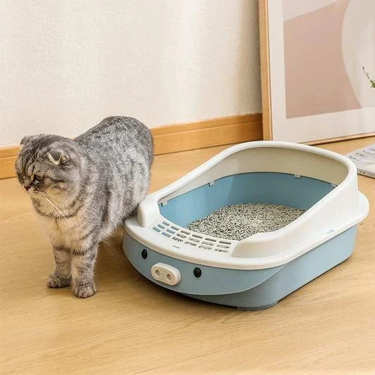 Oversized semi-enclosed cat litter tray with high sides and covered top for privacy and minimal mess