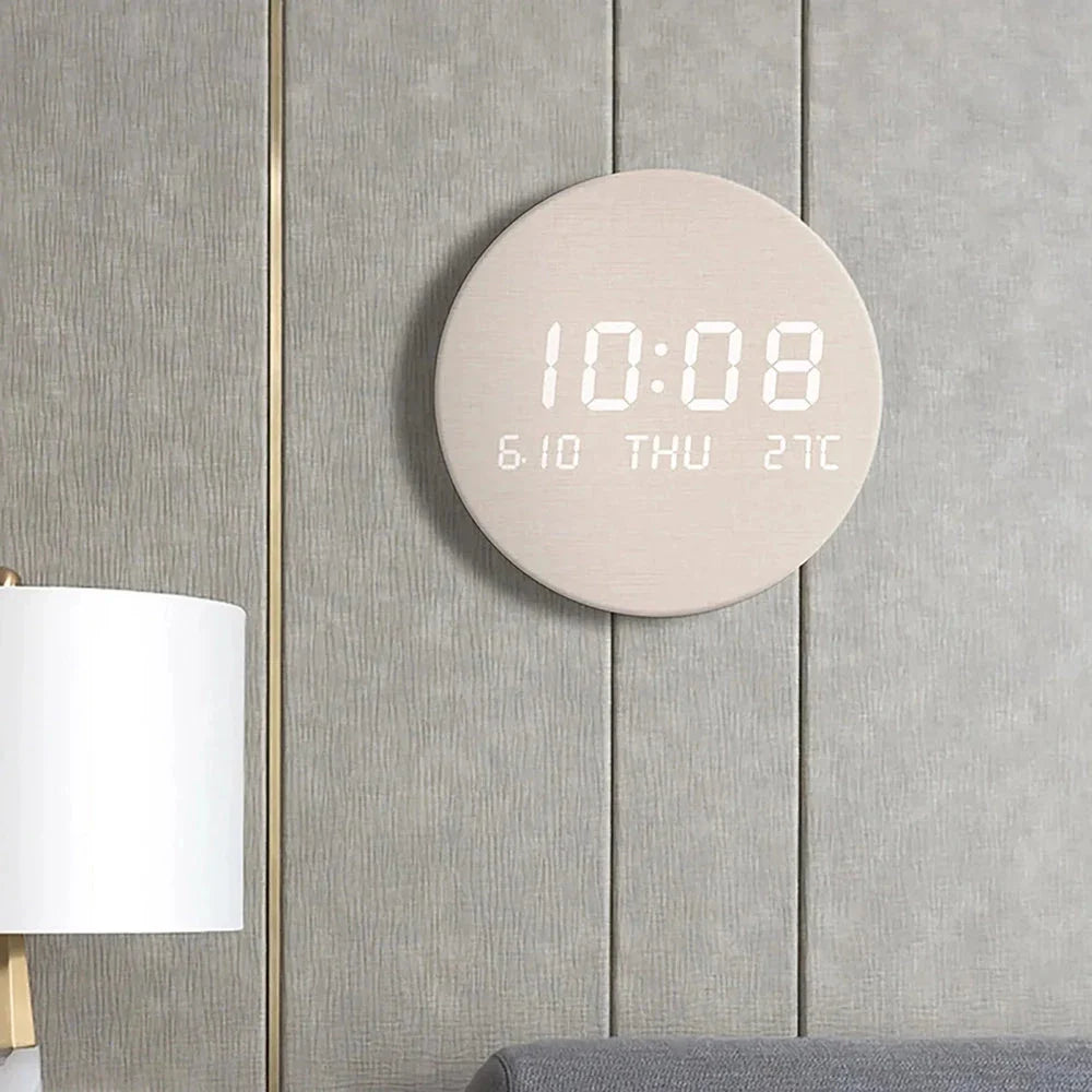 Elegant wooden wall clock with temperature display in a modern Nordic style, perfect for Kiwi homes