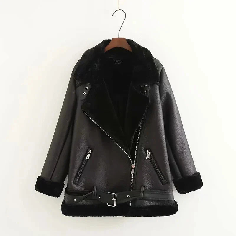 Stylish and versatile women's PU leather jacket in black, featuring a straight-cut silhouette and long sleeves