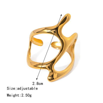 Chic stainless steel ring with irregular geometry design and 18K gold plating, a durable and stylish accessory for everyday wear