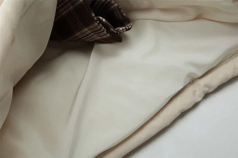 Stylish plaid cotton jacket with embroidered back patch, perfect for Kiwi men in winter