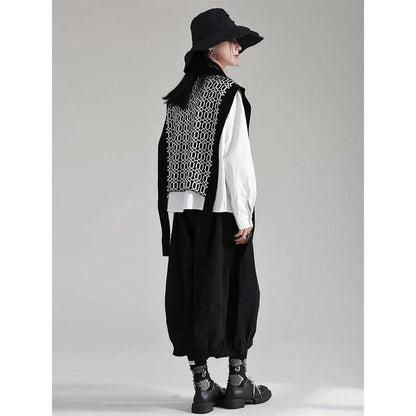 Women's Black Irregular Pattern Knitting Vintage Vest with unique design and comfortable cotton-polyester blend