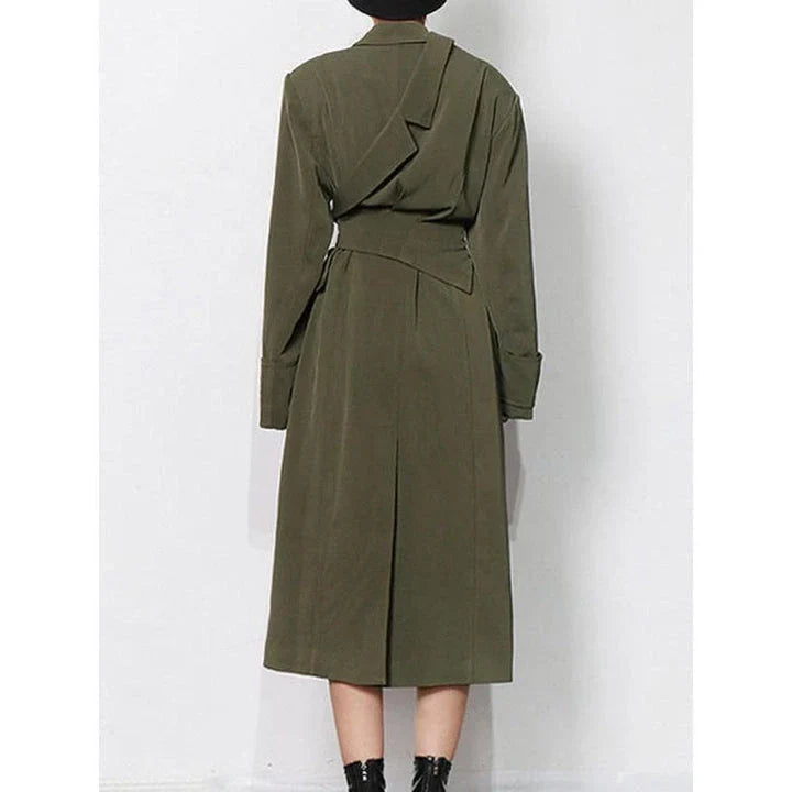 Elegant high-waist windbreaker trench coat for women, featuring a turn-down collar, single-breasted closure, and removable long sleeves.