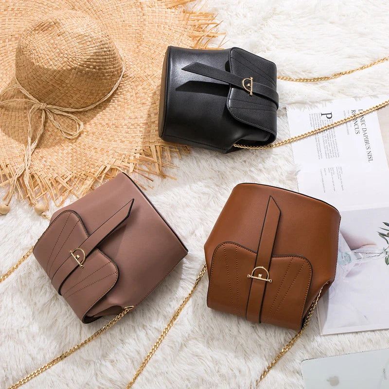 Shopfluxpro NZ Stylish Kiwi Carry-All: Large Capacity Chain Bag