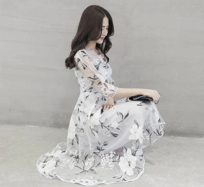 Elegant and eco-friendly printed organza dress with round neckline and seven-quarter sleeves in a variety of colors