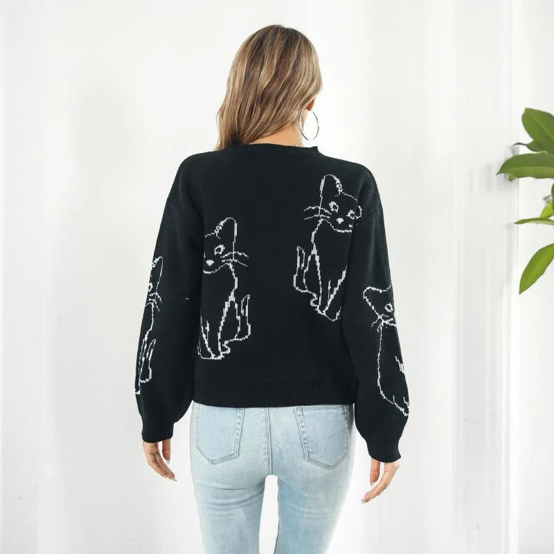 Relaxed-fit women's pullover sweater with cozy cat brocade pattern, perfect for autumn and winter in New Zealand