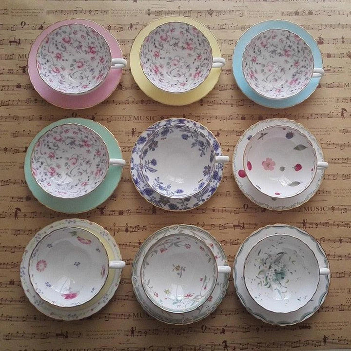 A classic, vintage-inspired ceramic tea set featuring intricate floral patterns and premium materials for an elegant tea experience.