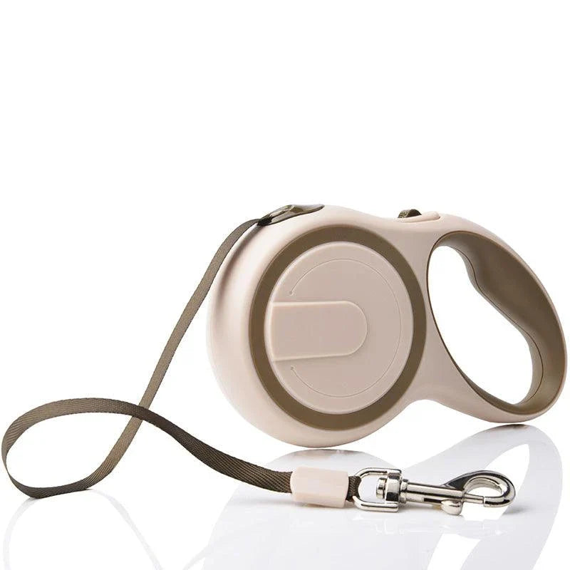 Rugged retractable dog leash with reflective strips and ergonomic handle, suitable for Kiwi pups up to 20 kg