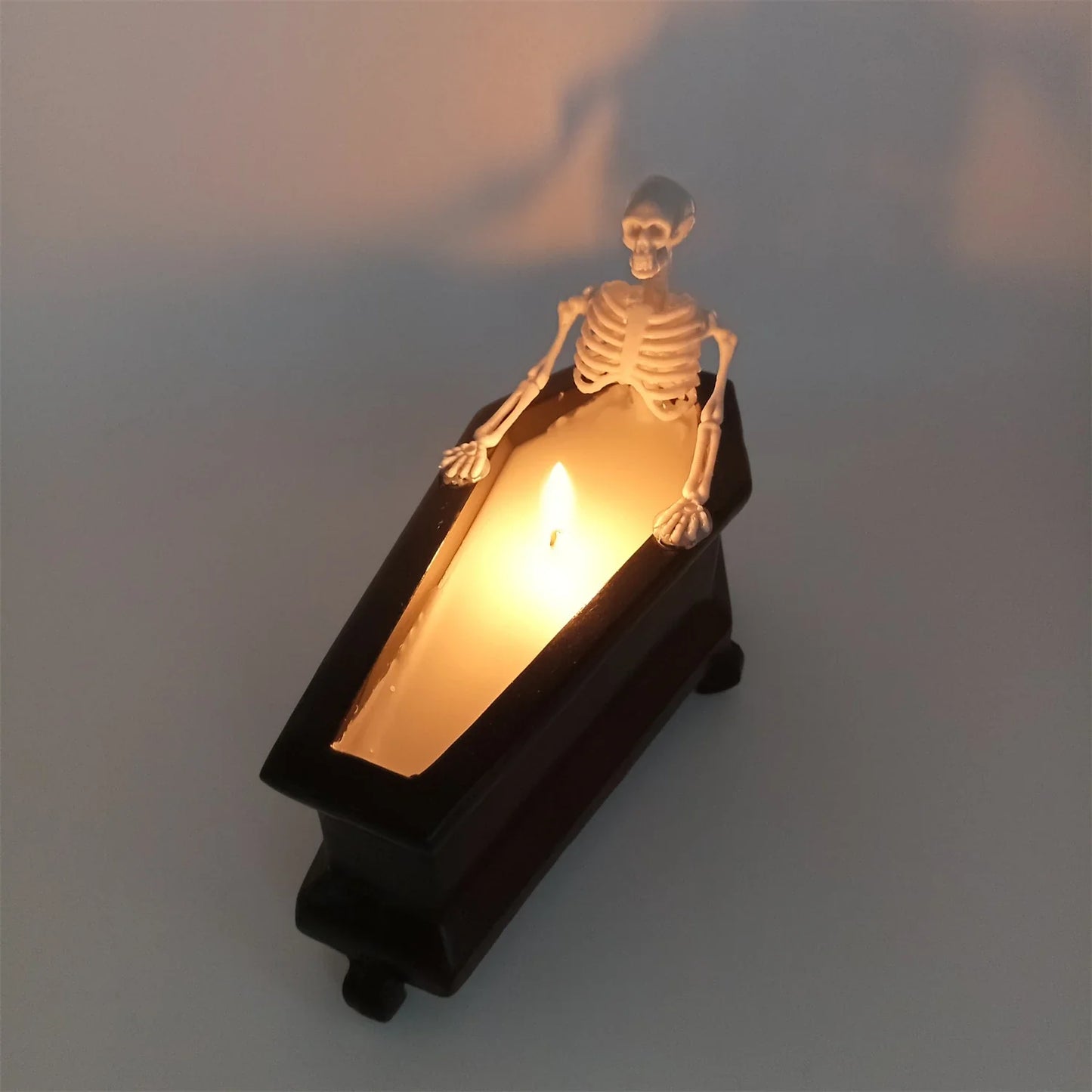 Bubble Bath Skeleton Halloween Ornament Crafted with Premium Resin Wax for Festive New Zealand Decor