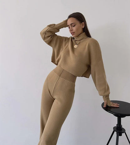 A cosy, high-quality turtleneck fashion set in a variety of stylish colours, designed for the ultimate in Kiwi comfort and style.