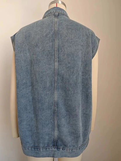 Trendha Denim Vest with Big Pockets - A stylish and functional sleeveless outwear piece for Kiwi women