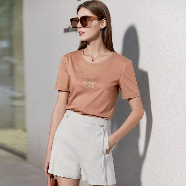 Elegant cotton-linen casual shorts in a versatile apricot shade, perfect for Kiwi women's summer wardrobes