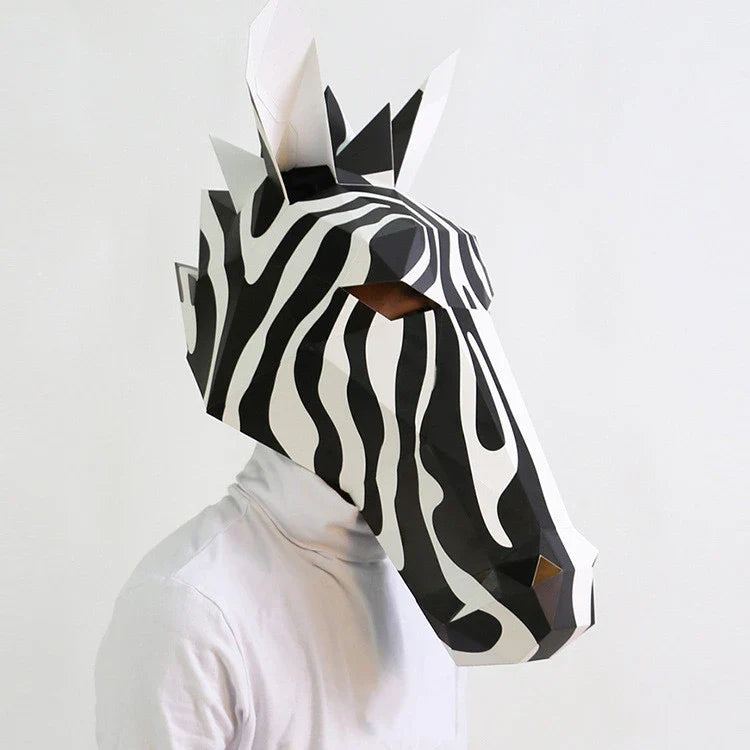 Origami horse-shaped headgear in black and white, made with premium paper for Halloween and Christmas wear