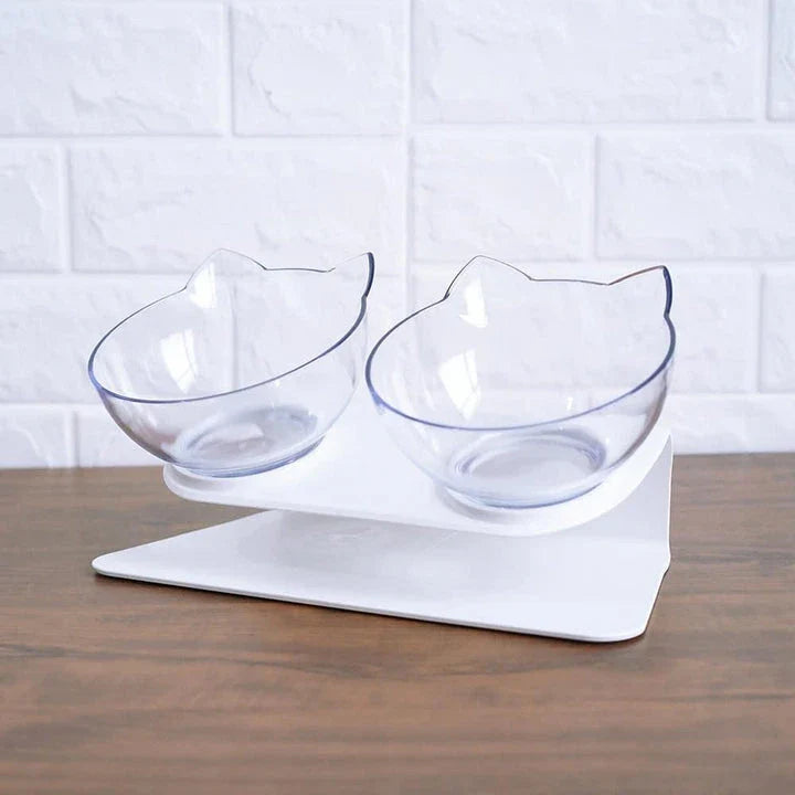 Non-slip cat bowls with a raised stand for comfortable and spill-free mealtime