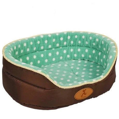 Comfy Kiwi Pup Bed with Soft Plush Material and Polka Dot Pattern