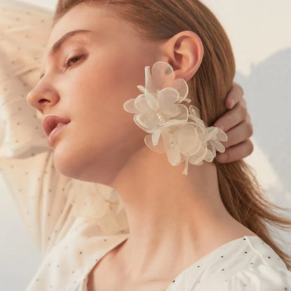 Premium Mesh Flower Earrings in Beige with a Captivating Circle Temperament Design