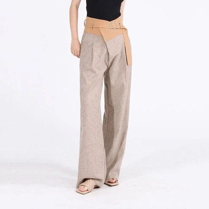 Women's high-waisted, wide-leg colour block pants in a stylish design