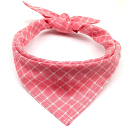 Stylish plaid bandana made of premium New Zealand cotton for pets, available in small and medium sizes
