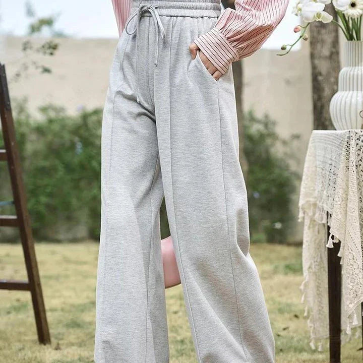 Stylish wide-leg casual pants with adjustable lace-up waist, designed for the modern Kiwi woman