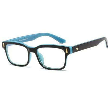 Anti-blue light gaming glasses with polycarbonate lenses and plastic frames to protect eyes from harmful blue light