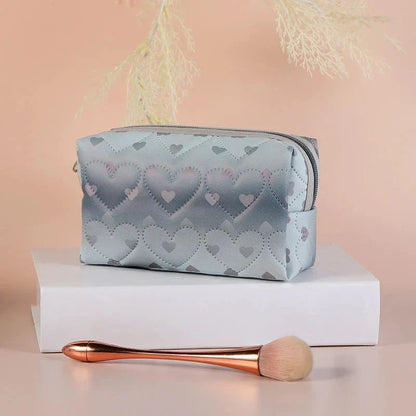 Stylish and practical large capacity cosmetic bag with heart pattern design, perfect for Kiwi travellers and busy individuals