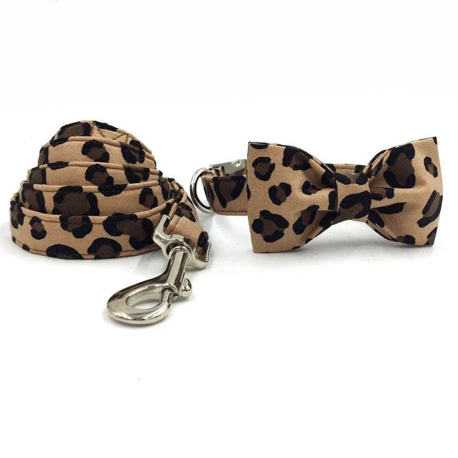 Stylish leopard-print dog collar and leash set for Kiwi canines, made from durable 100% cotton