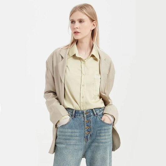 Timeless khaki blazer for Kiwi women, featuring a minimalist yet chic design for any occasion.