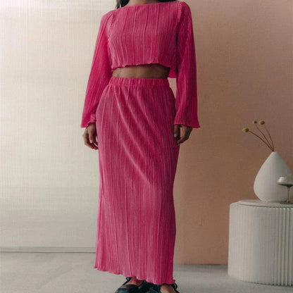 Stylish mid-length skirt and sleeve top suit in green or rose red, a versatile and fashionable outfit for Kiwi women