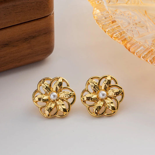 Hollow Flower Stud Earrings in 18K Gold Plating, Crafted for Kiwi Women