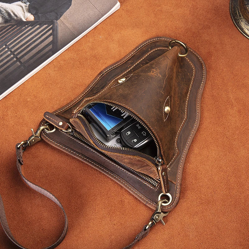 Stylish retro leather waist bag with large capacity, multiple compartments, and a versatile design for Kiwi adventures