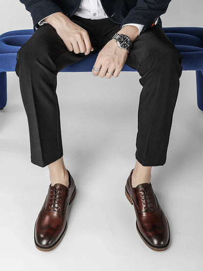 Premium men's business shoes with a refined retro design, crafted from durable cowhide leather with slip-resistant soles