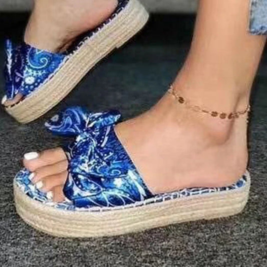Hemp straw bow slippers in various colors, perfect for casual summer wear and vintage beach style