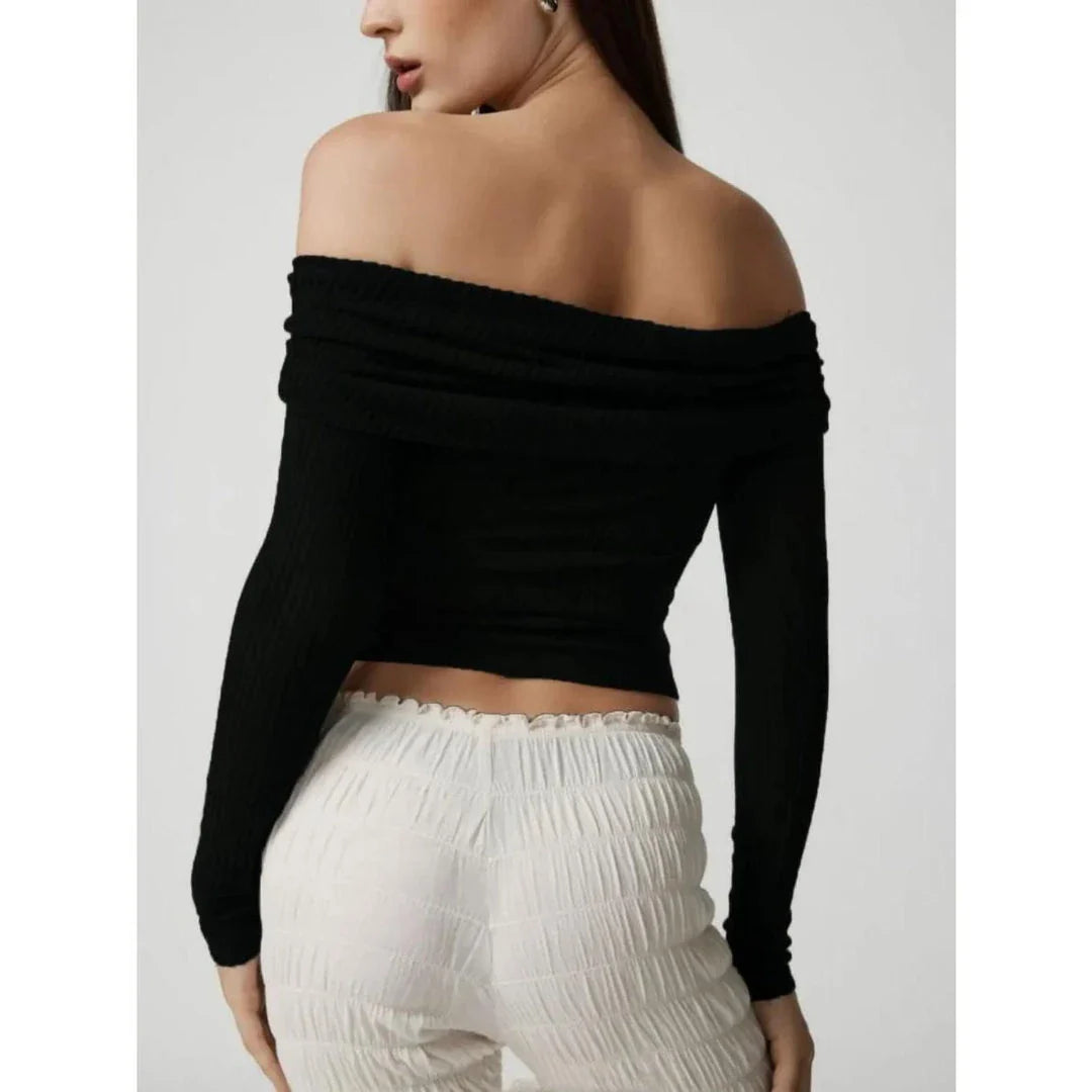 Elegant and comfortable merino wool knit sweater in a timeless design with an off-the-shoulder cut