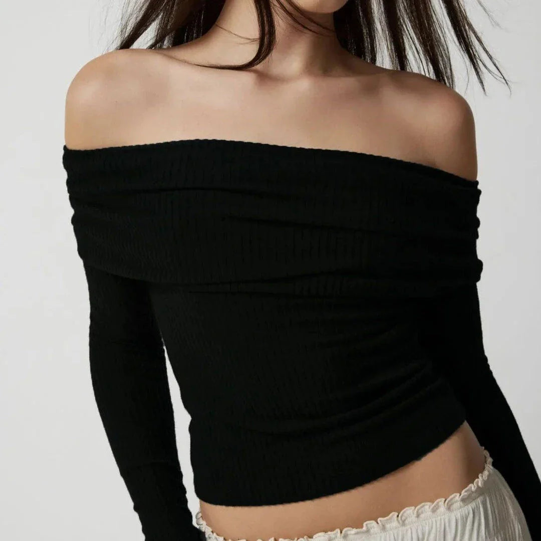 Elegant and comfortable merino wool knit sweater in a timeless design with an off-the-shoulder cut