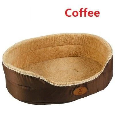 Comfy Kiwi Pup Bed with Soft Plush Material and Polka Dot Pattern