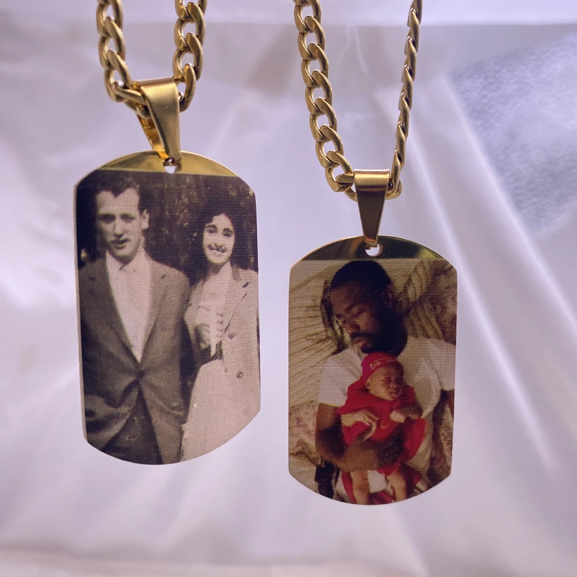 Stainless Steel Portrait Necklace with Adjustable Chain Lengths for Versatile Kiwi Style