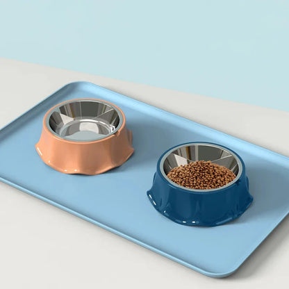 Sturdy and stylish anti-tip pet bowls in vibrant colors for Kiwi pets