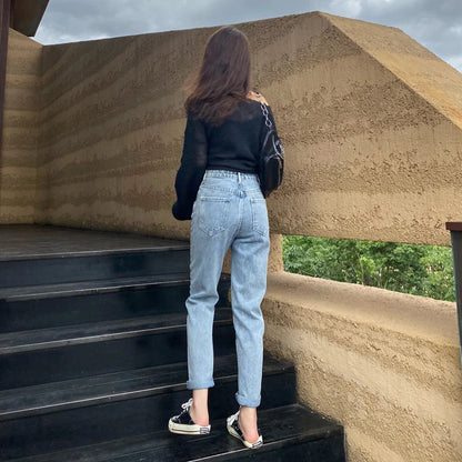 Trendy Autumn Pants: Straight-Leg, High-Waisted Denim Trousers in Light Blue