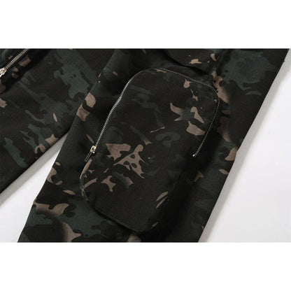 Amekaji-style workwear trousers in camouflage print with multi-pocket design, suitable for a variety of activities in the New Zealand lifestyle