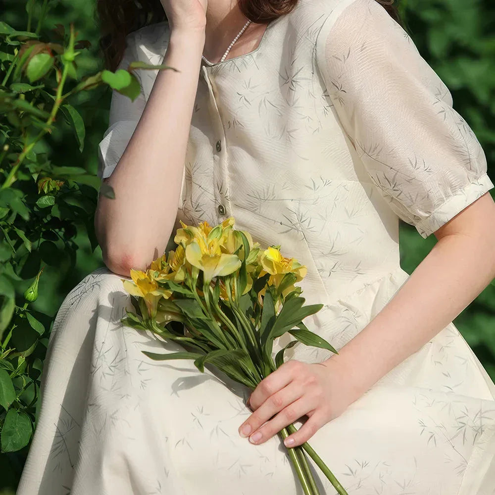 Elegant floral print French-inspired summer dress with square neckline and short sleeves for Kiwi women