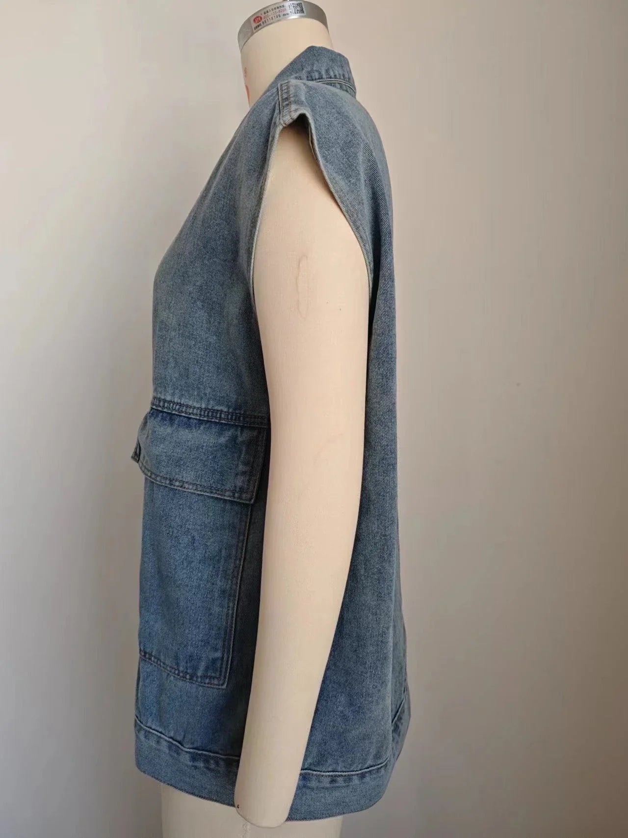 Trendha Denim Vest with Big Pockets - A stylish and functional sleeveless outwear piece for Kiwi women