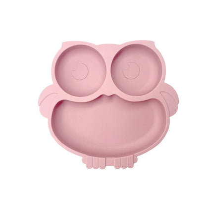 Adorable BPA-free silicone suction plate with a cute owl design, perfect for Kiwi toddlers and babies