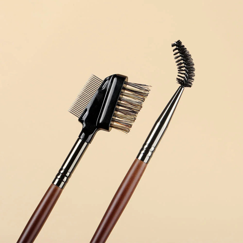 4-Piece Angled Eyebrow and Eyeliner Brush Set with Sustainable Wood Handles for Precision Eye Makeup