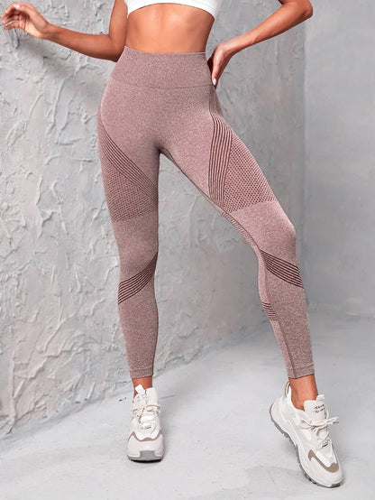 Premium butt lifting seamless yoga pants made with eco-friendly materials for an active Kiwi lifestyle