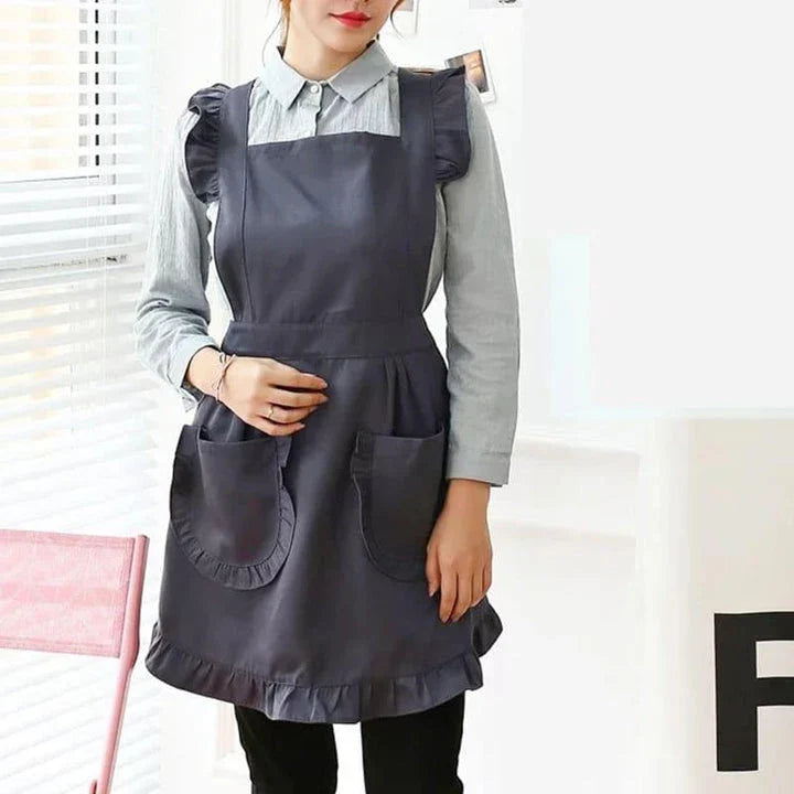 A nordic-inspired linen pleated apron with an adjustable design, perfect for baristas and home chefs in New Zealand.