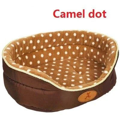 Comfy Kiwi Pup Bed with Soft Plush Material and Polka Dot Pattern