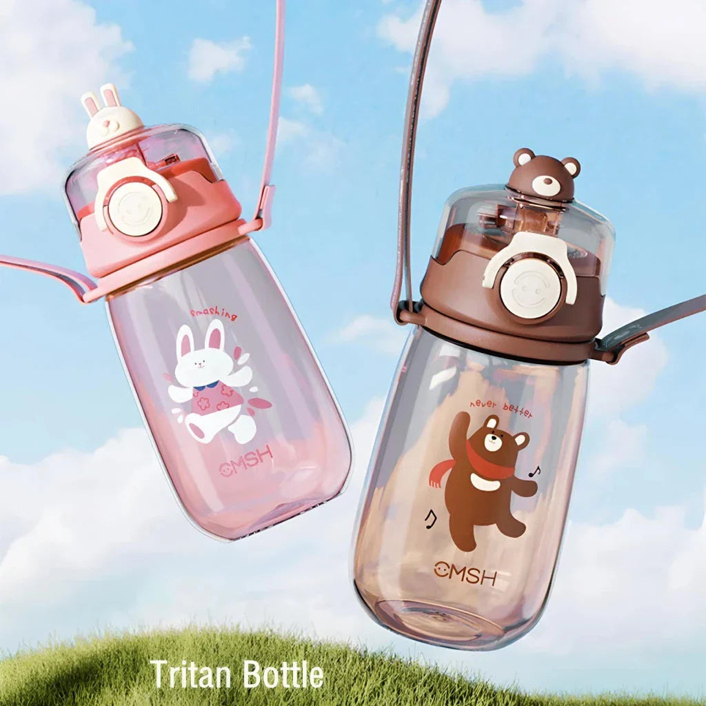 Eco-friendly 520ml water bottle with straw and strap, featuring cartoon designs for Kiwi kids